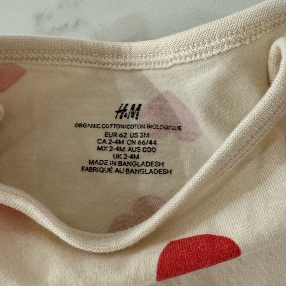 H&M Organic Cotton Heart Baby Girl Set - Picture 5 of 5